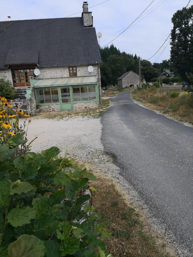 Escale Nature Saint-Angel  Exterior photo